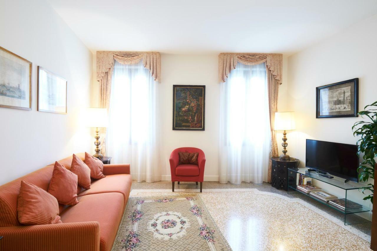 Vakantiehuis Charming On Grand Canal